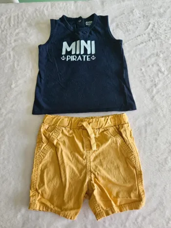 Tenue short + débardeur kiabi 24 mois