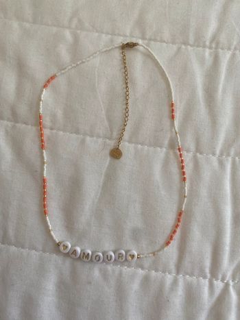 Collier amour ras de cou