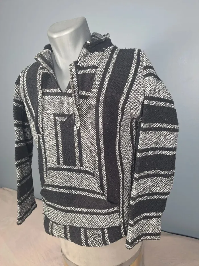 sweat a capuche / Hoodie/baja/poncho mexicain - taille M - femme - noir,gris / fait main (644) - photo numéro 3