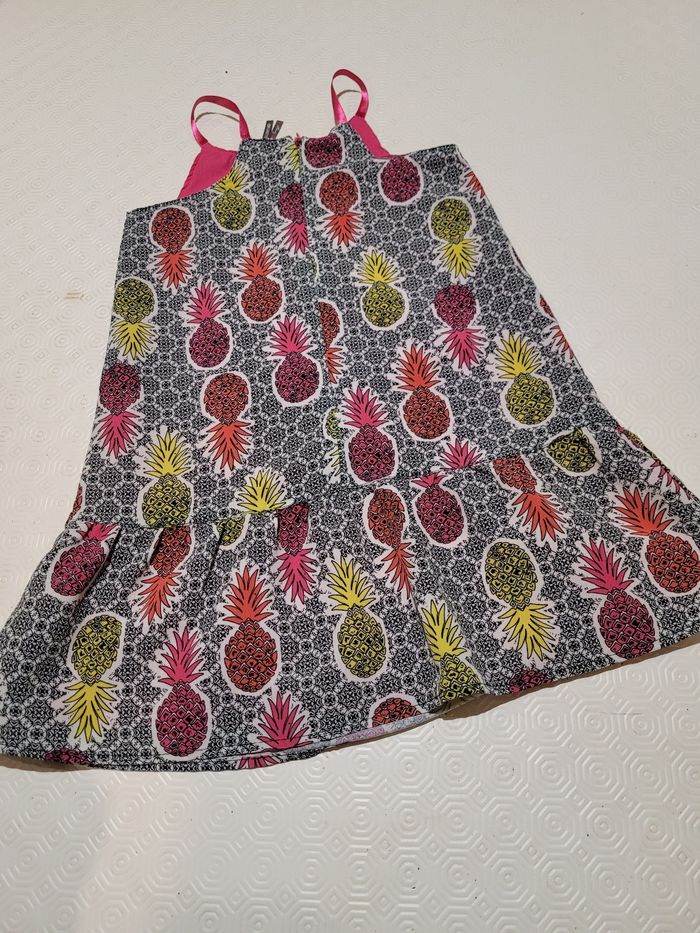 Robe 5 ans - photo numéro 2