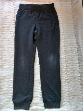 Pantalon de jogging garçon Décathlon 8-9 ans.