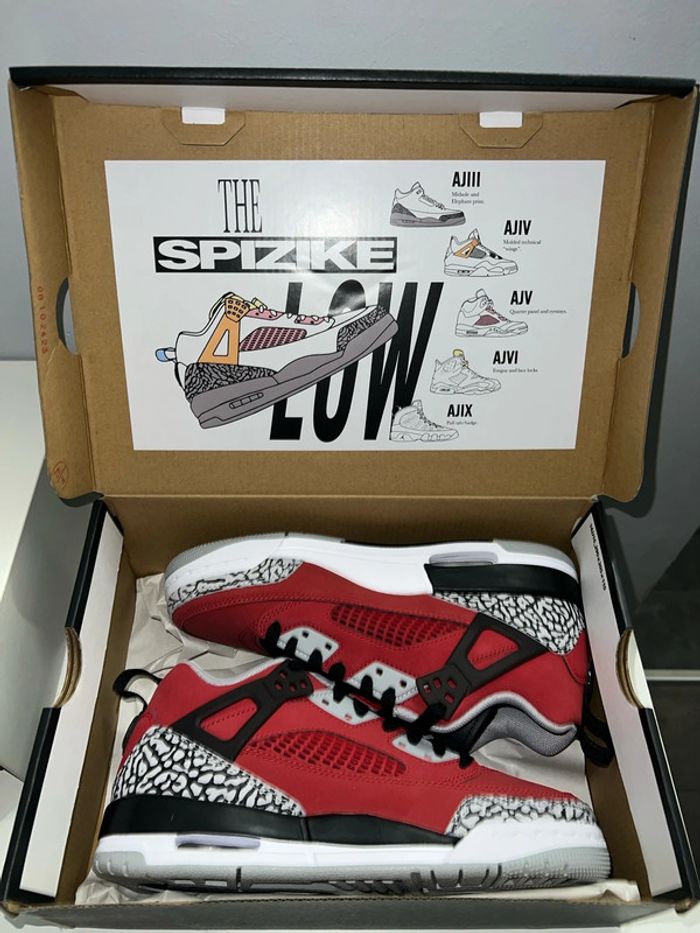 Basket Nike taille 38 Jordan unisex - photo numéro 10