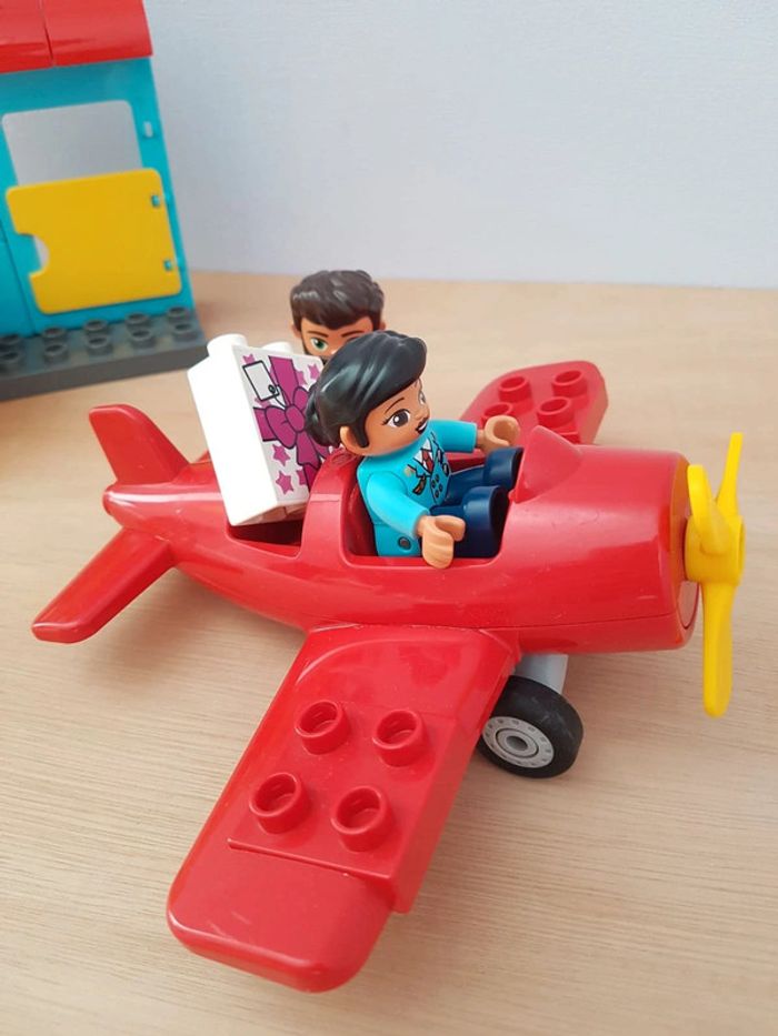 Lego Duplo aéroport et avion - photo numéro 8