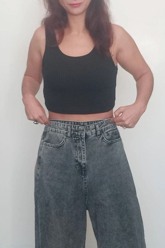 Jean large noir taille 27 (36/38) - photo numéro 2