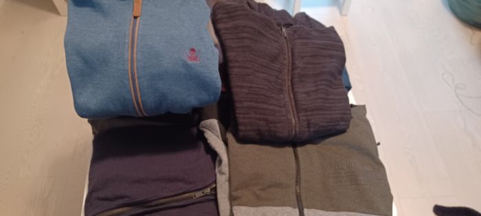 Lot  garçon/homme taille XS/S - photo numéro 3
