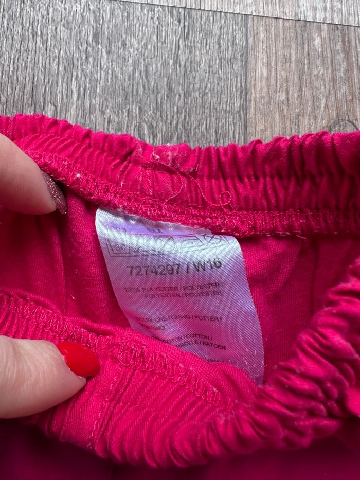 - Pantalon (F) - 6 mois - Très bon état - photo numéro 2