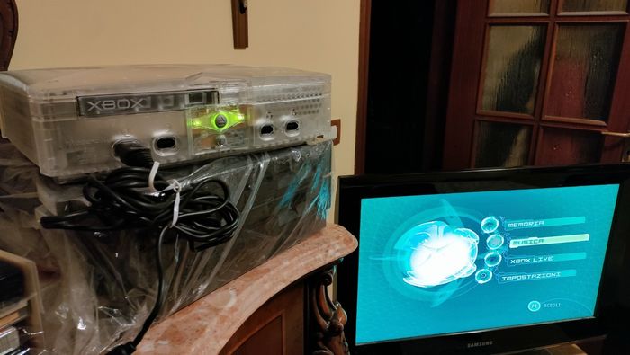 Xbox Crystal Microsoft - photo numéro 9