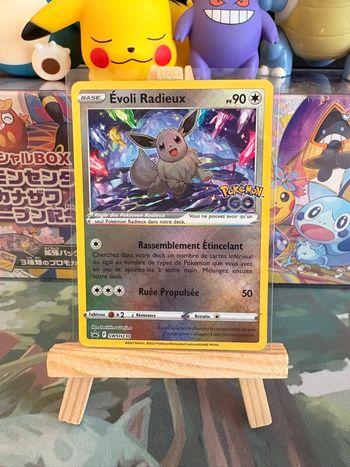Carte Pokémon officielle Evoli radieux promo - Pokemon Go
