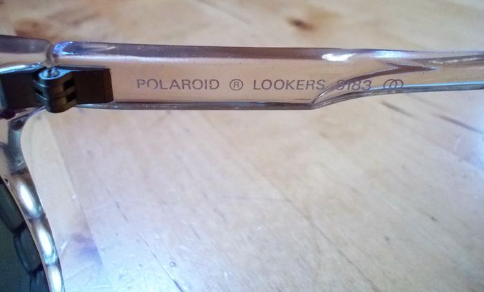 Lunettes de Soleil "Polaroid" - photo numéro 4