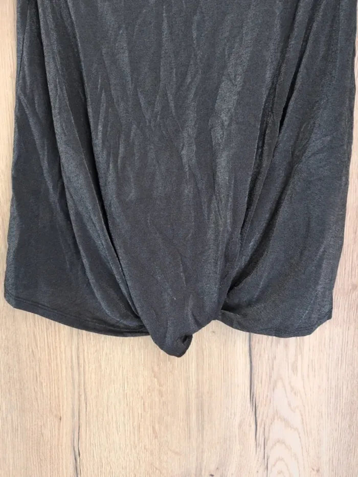 Haut Kiabi noir Taille 38 - photo numéro 3