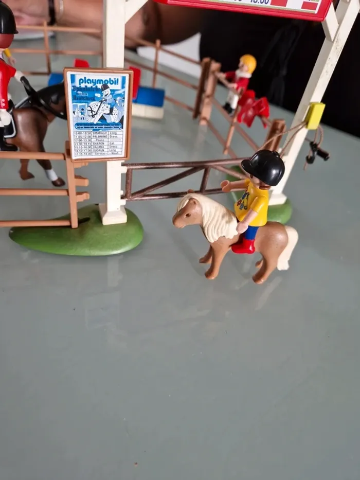 Playmobil equestre - photo numéro 2