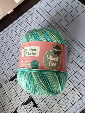 Fil à crochet bleu vert