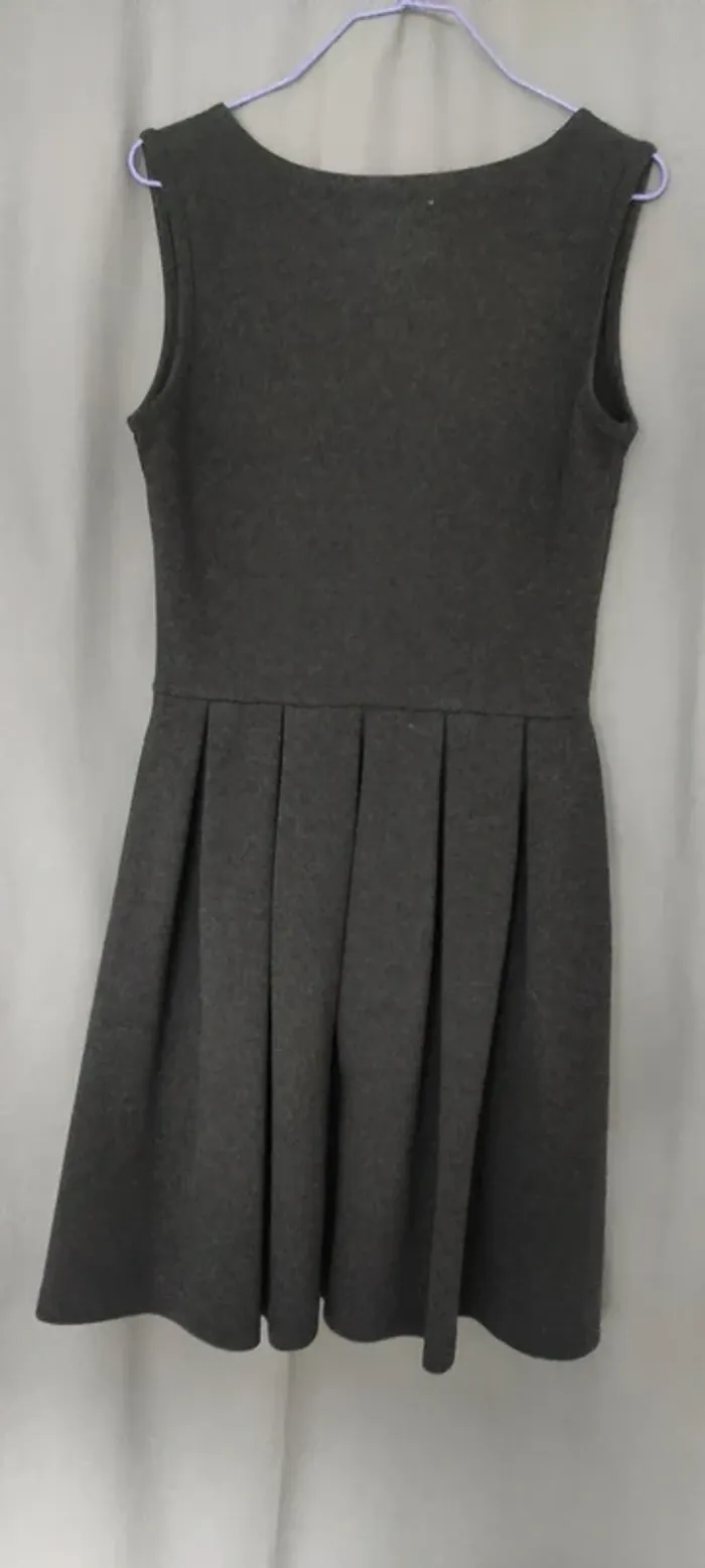 Magnifique robe Superdry - photo numéro 7