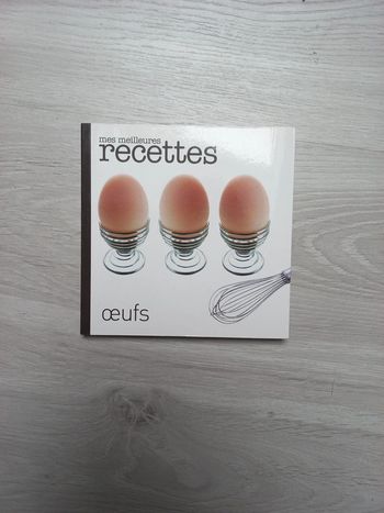 Livre de recettes à base d'œufs neuf