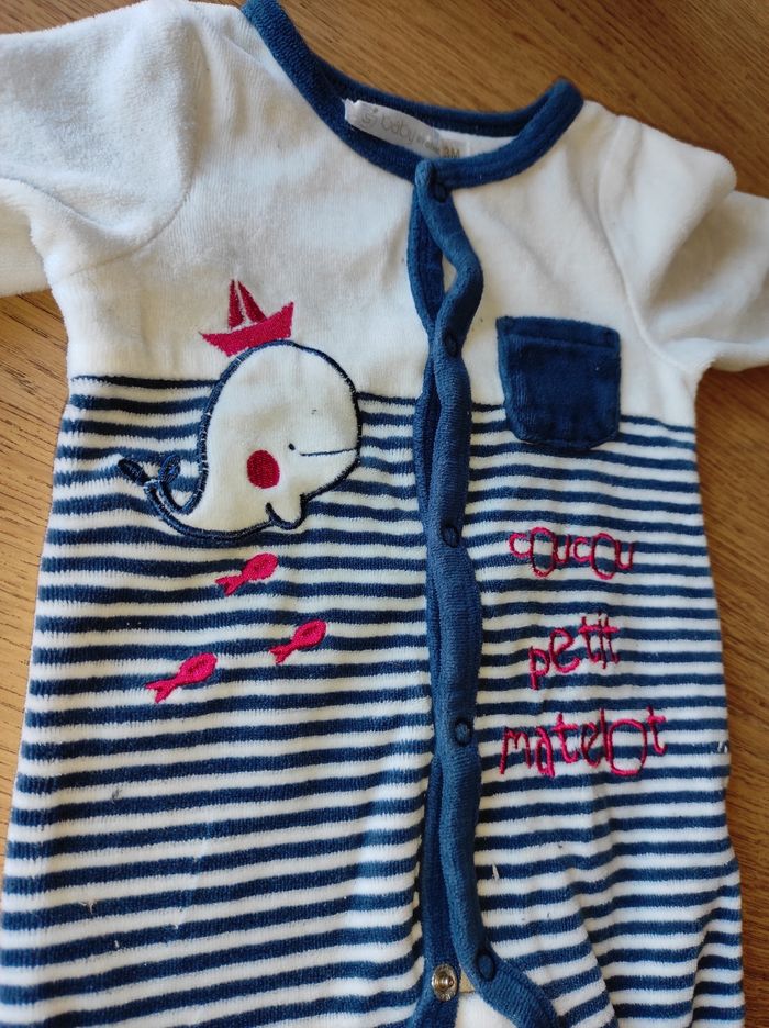 Pijama 3 mois - photo numéro 2