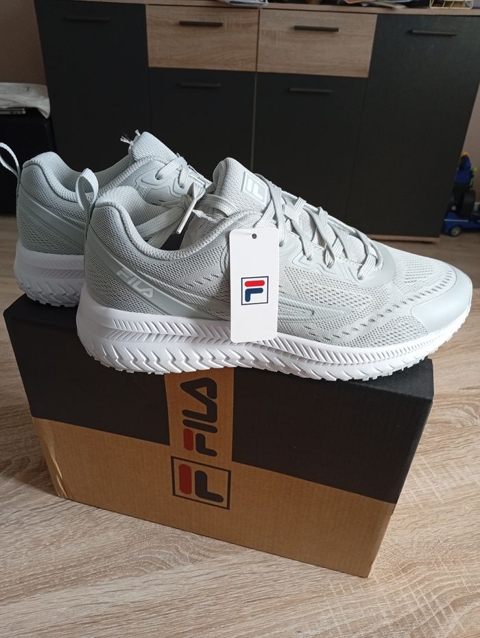 Baskets Fila neuves