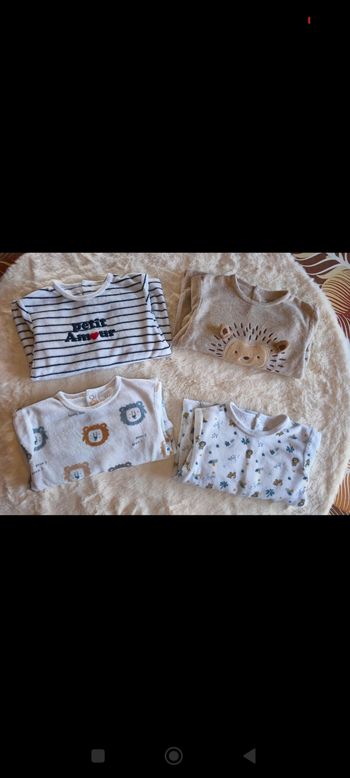 Lot pyjamas kiabi 24mois