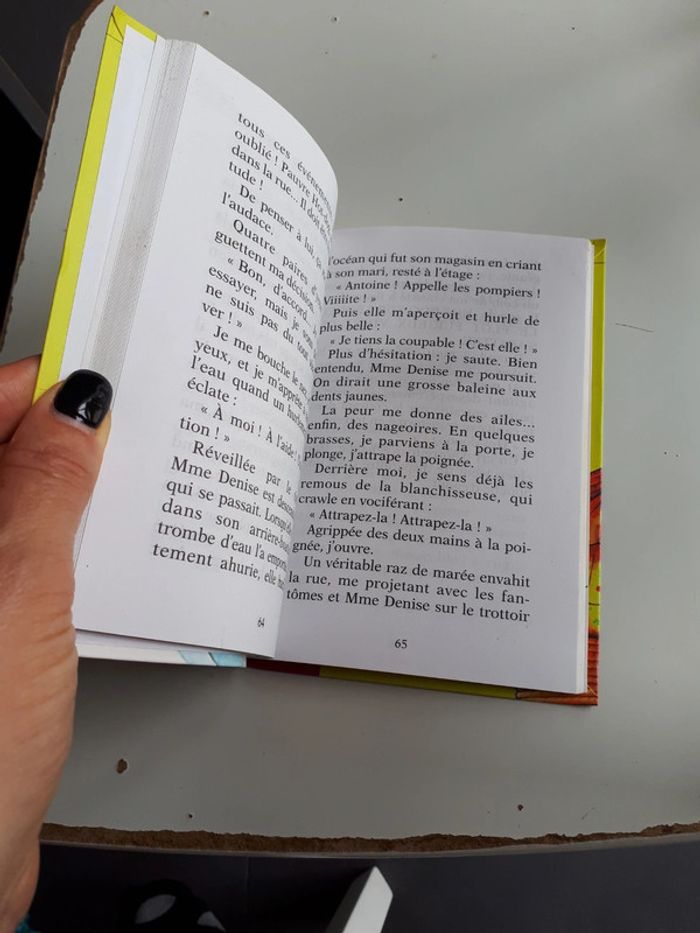 Livre bibliothèque rose le fantôme du panier à linge - photo numéro 5