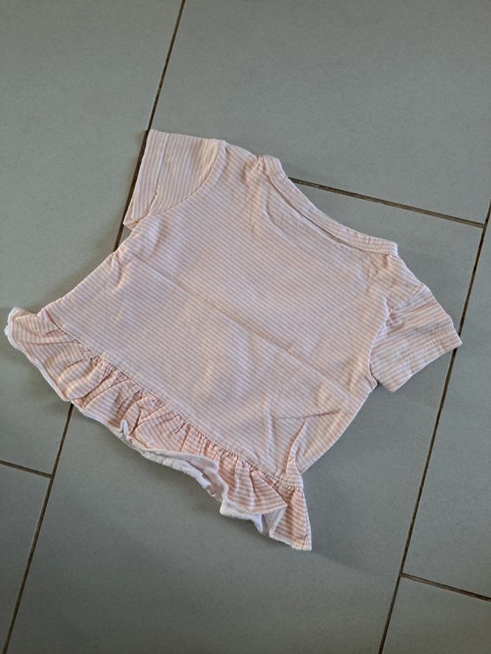 T-shirt 6 mois - photo numéro 2