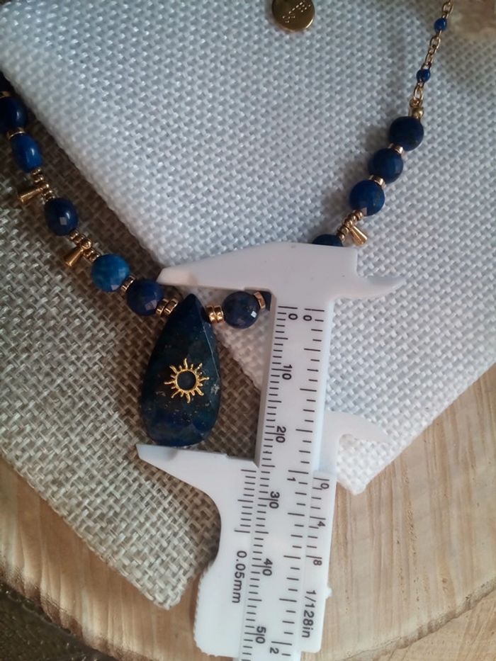 Collier en pierres de lapis lazuli naturelles - photo numéro 3