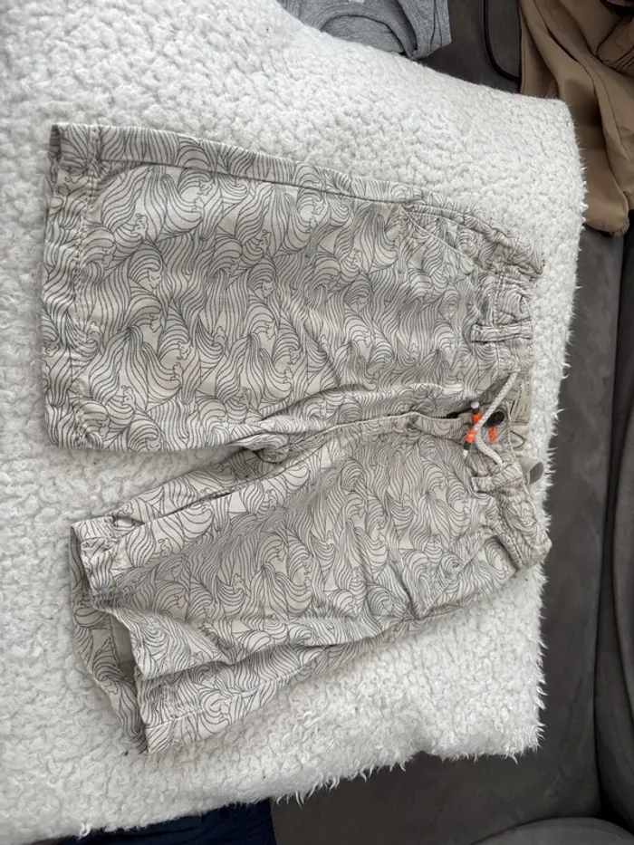 Short Zara