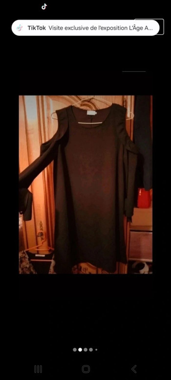 Robe epaules dénudées