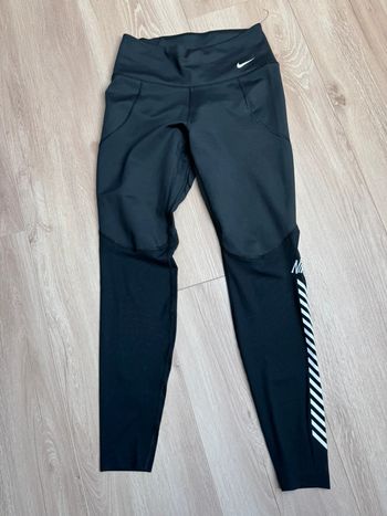 Très beau legging Nike S