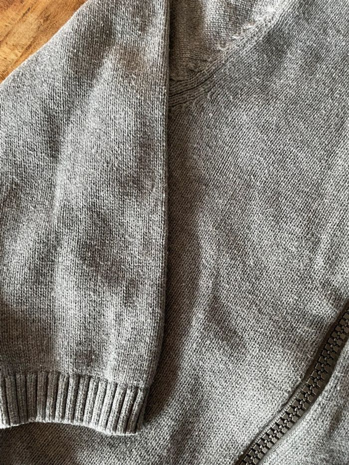 Gilet gris - photo numéro 3