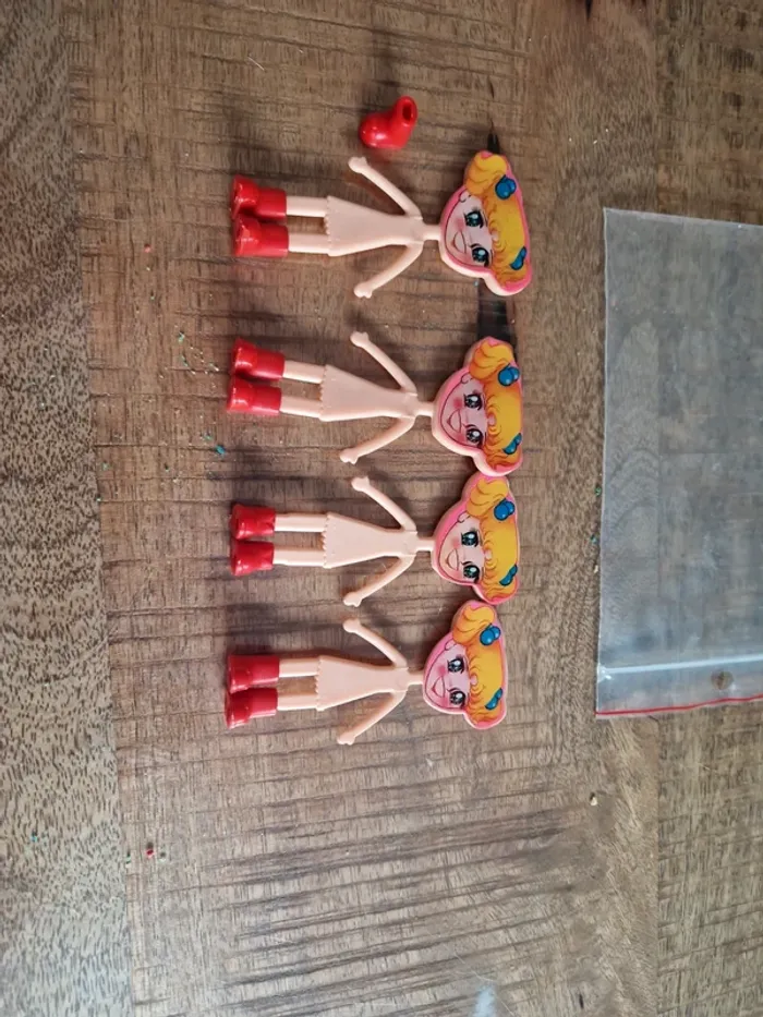 Lot de 4 figurines popy candy - photo numéro 2