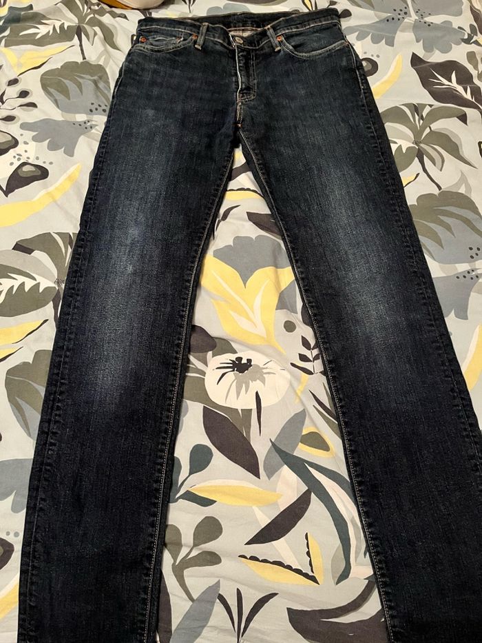Vends jeans homme - photo numéro 9
