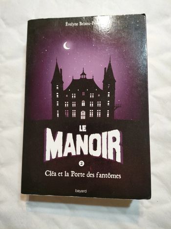 Livre Le Manoir tome 2