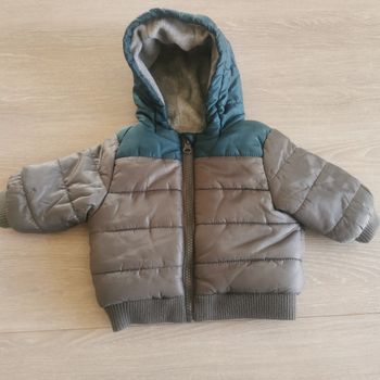 Manteau / doudoune kiabi 3 mois