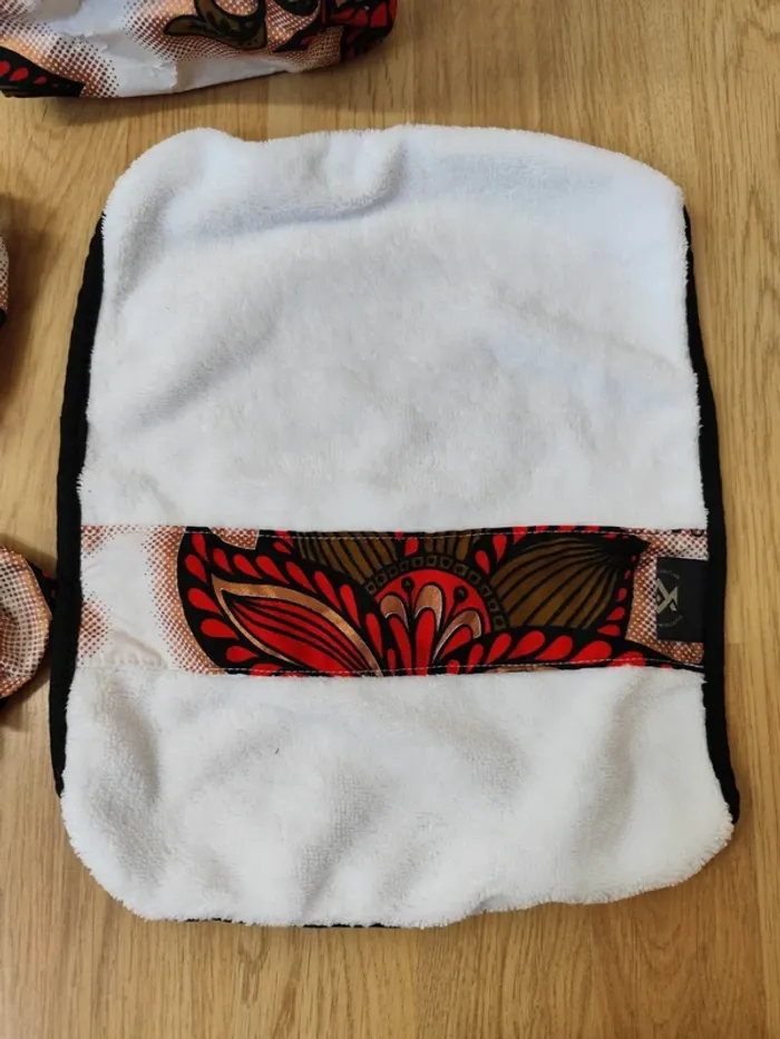 Kit neuf coiffure motif Africain + Serviette - photo numéro 2