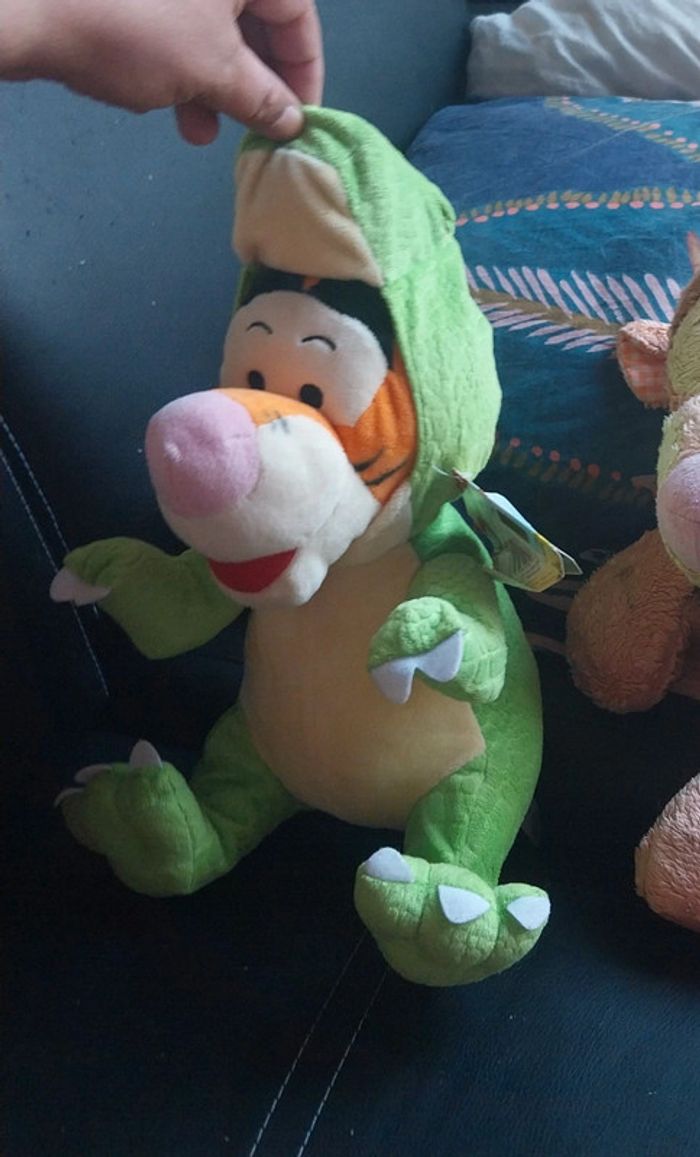 Peluche tigrou deguisé