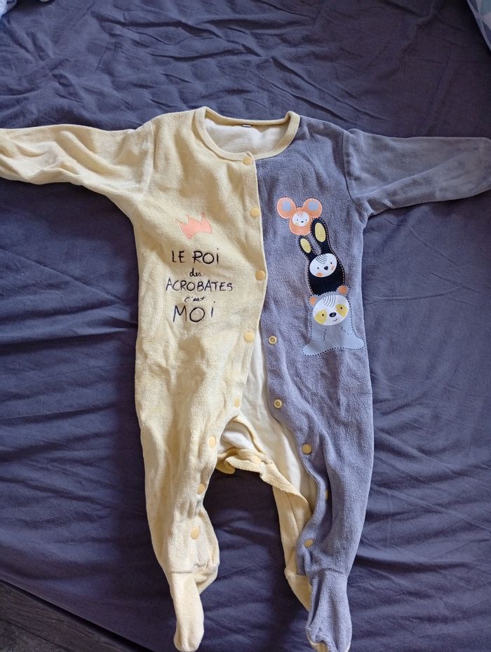 Lot pyjamas hiver - photo numéro 4