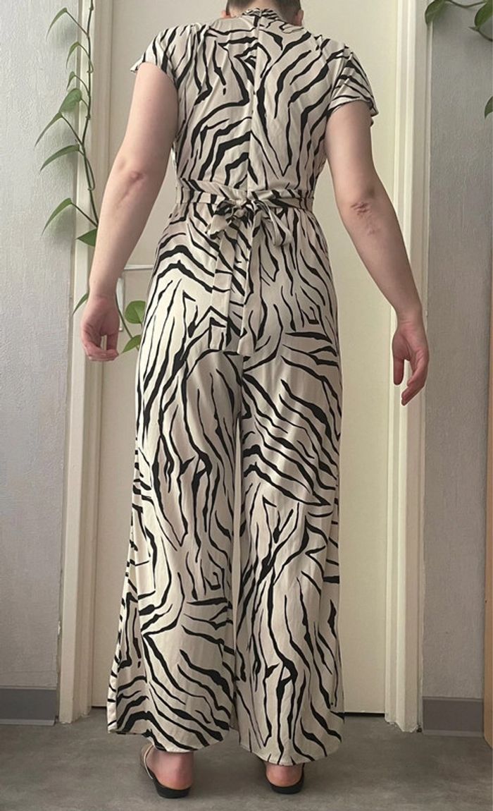 Combinaison zèbre 🦓 - photo numéro 4