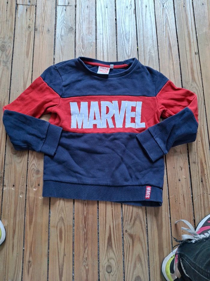 Pull marvel 8 ans