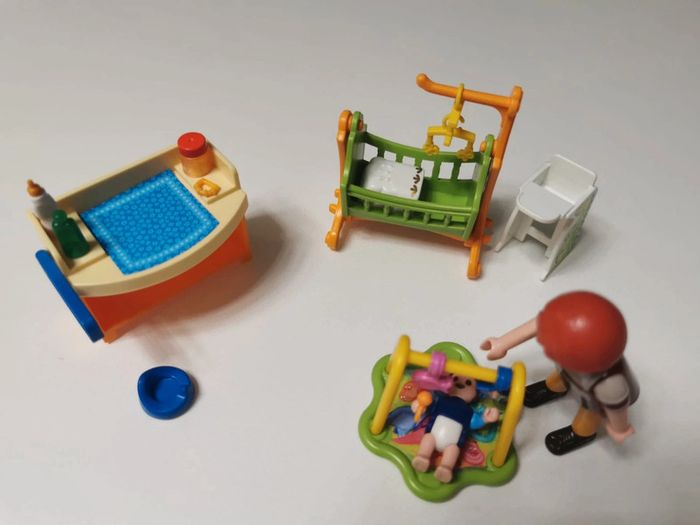 La chambre à coucher de bébé Playmobil 5304 - photo numéro 2