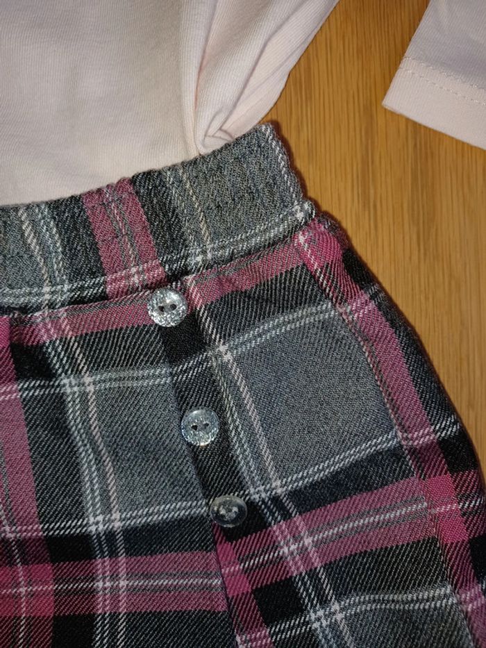 Ensemble short à carreaux et T-shirt à motifs - photo numéro 2