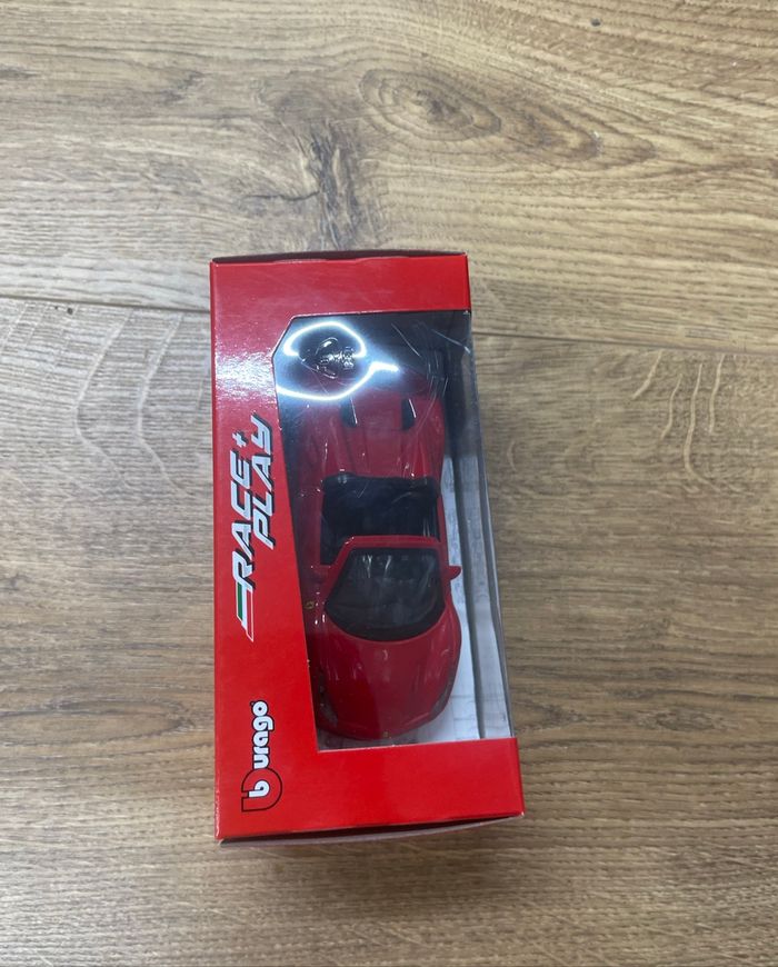 Voiture Ferrari - photo numéro 3