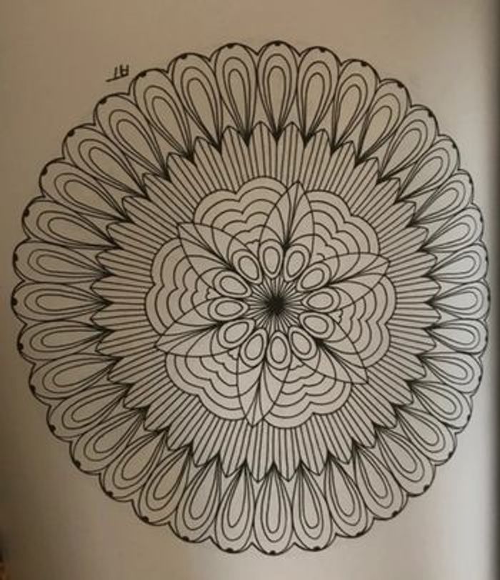 200 Mandalas à colorier pour lâcher prise - photo numéro 2