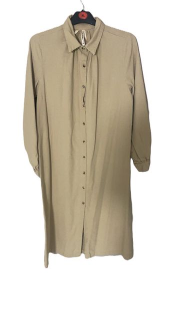 Robe-chemise kaki Hangar 86 – Taille L – Très bon état