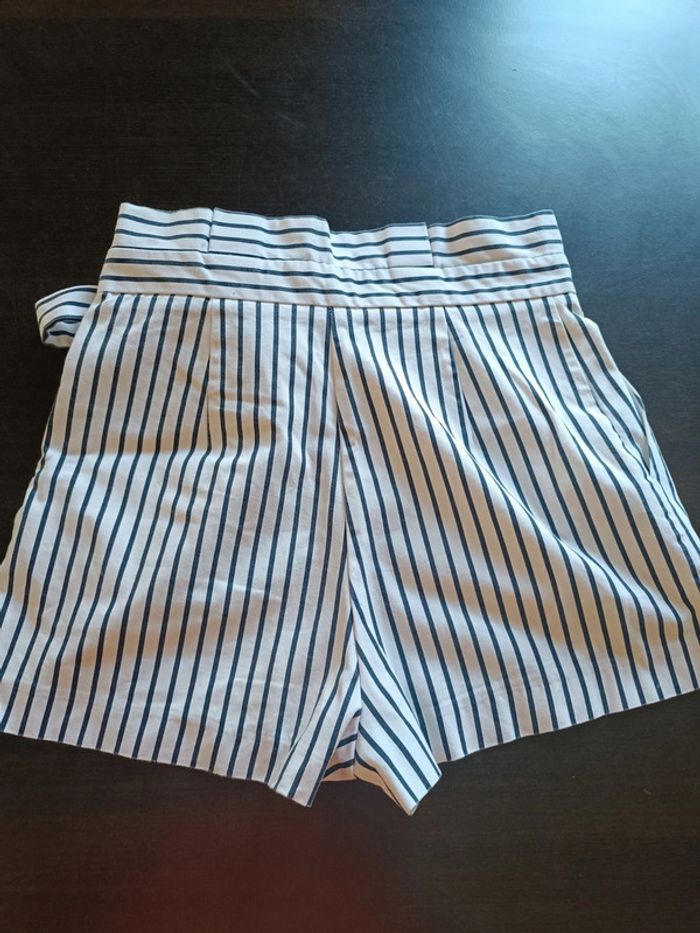 Short ZARA - Taille M - photo numéro 6
