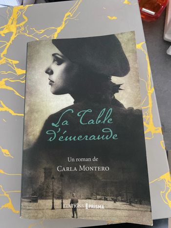 Livre la table d’émeraude