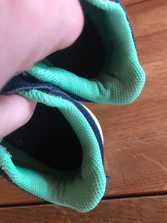 Baskets asics 31,5 - photo numéro 6
