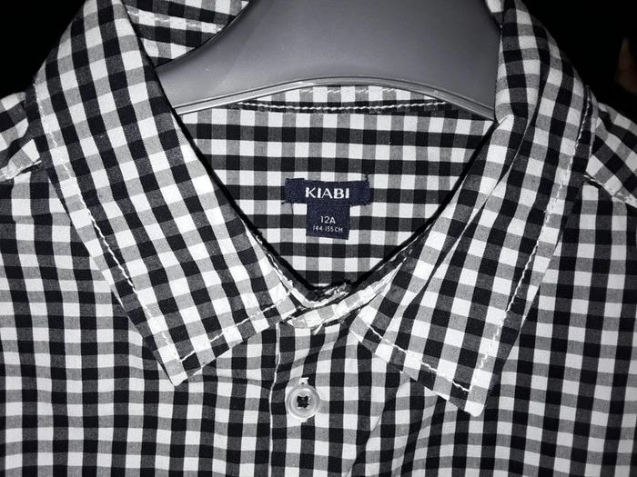 🔵 Chemise NEUVE en 12 ans 🔵 - photo numéro 2