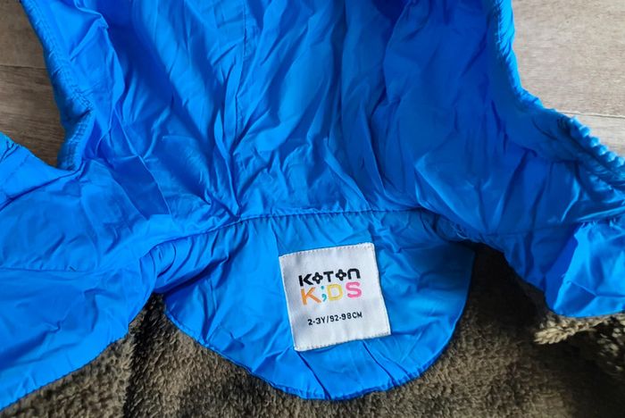 Doudoune bleue interieur doublé polaire taille 3 ans neuve - photo numéro 4