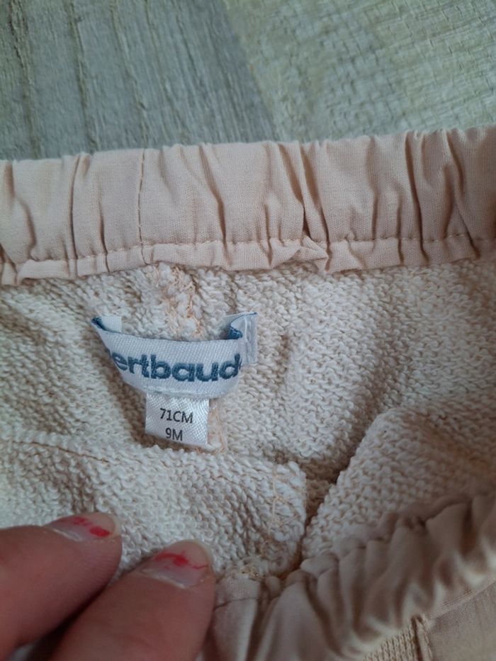 Short beige fille 9 mois - photo numéro 2