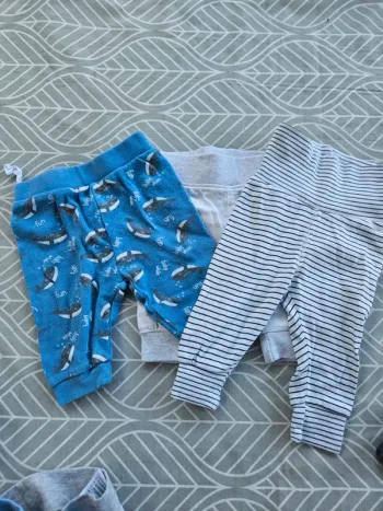 Lot de 3 leegings taille 56 🌸
