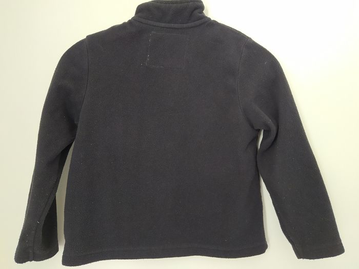Veste polaire noire 5-6 ans - photo numéro 4
